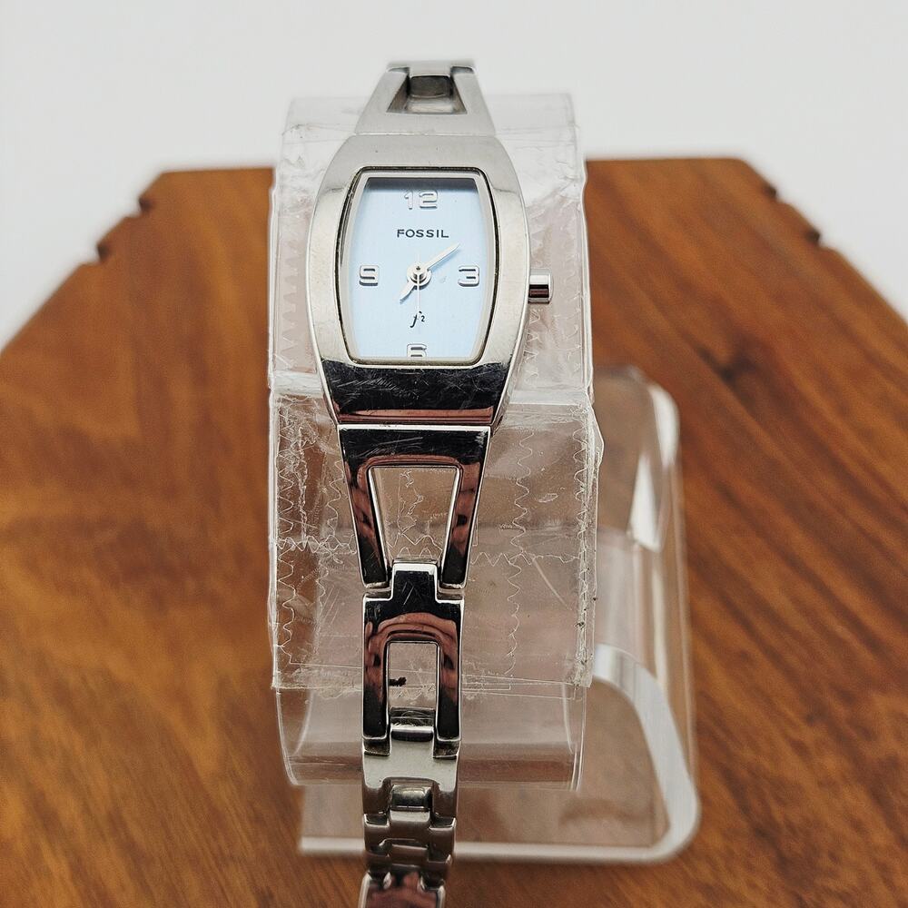 Fossil Women's Silver Tone Minimalist Watch Light Blue Dial Contemporary Link